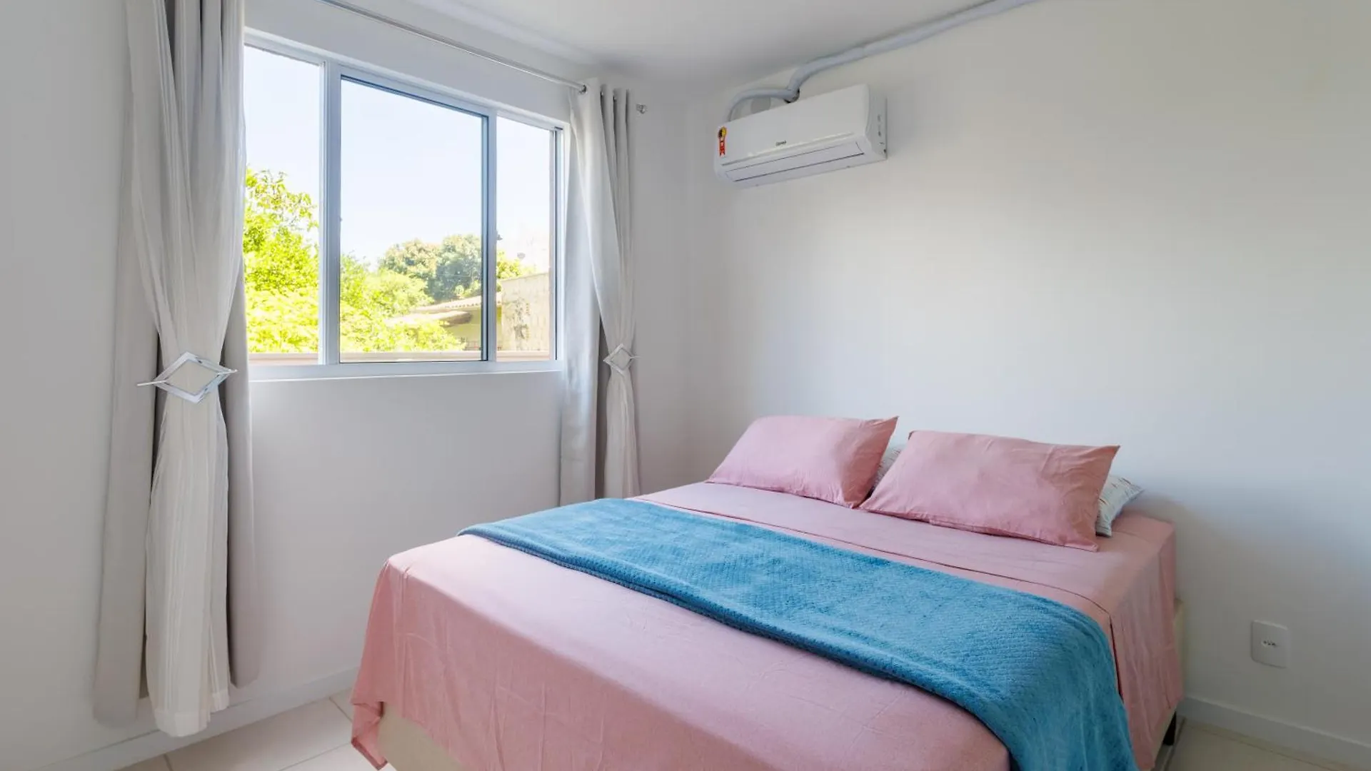 Apartamentos A150 M Da Praia Com Sacada, Wi-Fi, Piscina, Portaria 24H, Playground E Vaga De Garagem Piçarras