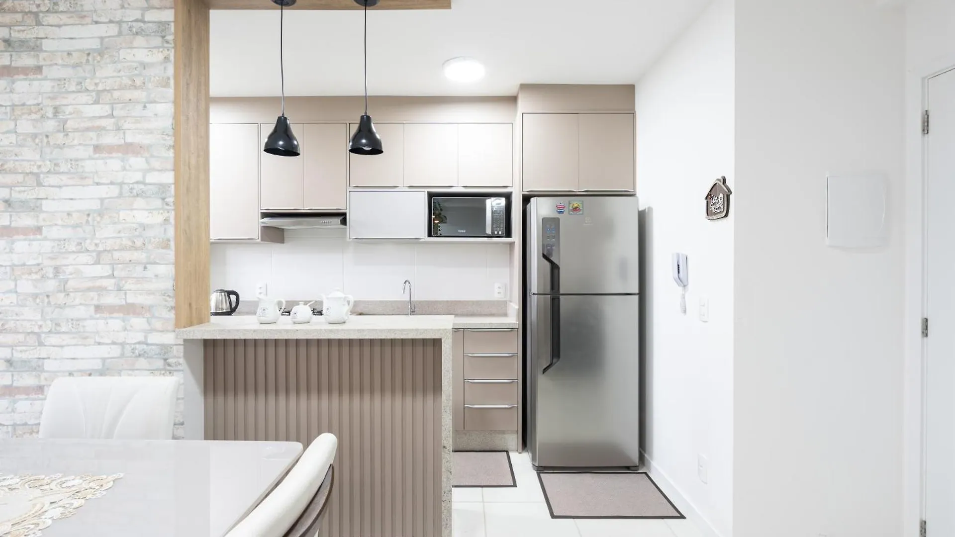 Apartamentos A150 M Da Praia Com Sacada, Wi-Fi, Piscina, Portaria 24H, Playground E Vaga De Garagem Piçarras