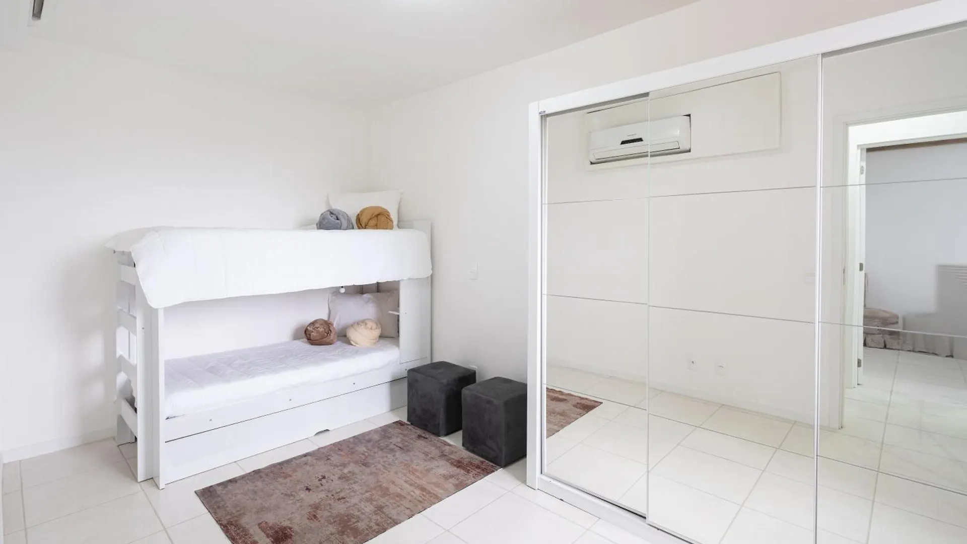 Apartamentos A150 M Da Praia Com Sacada, Wi-Fi, Piscina, Portaria 24H, Playground E Vaga De Garagem Piçarras 巴西